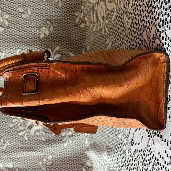 PRELOVED LEATHER ROPE HANDBAG - Picture 5 of 16